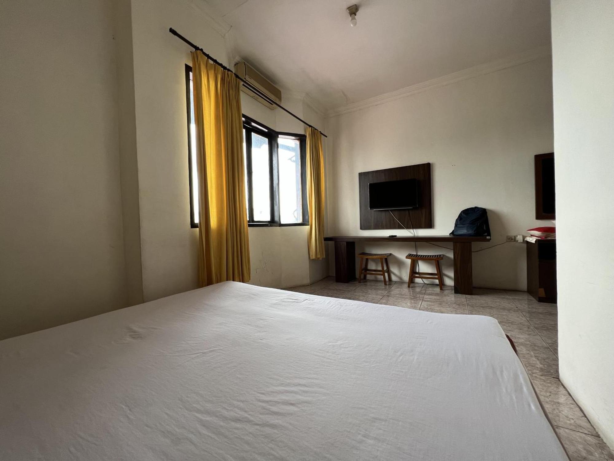 Oyo 92098 Kost Orange Syariah Hotel Makassar Kültér fotó